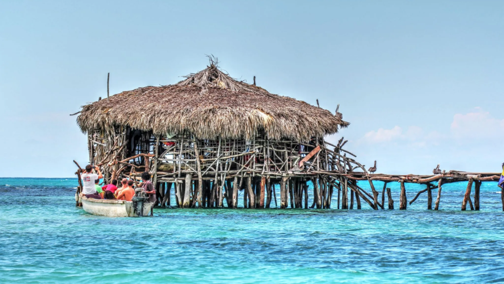 Floyd’s Pelican Bar