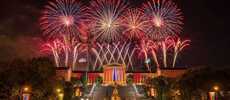 Philadelphia 4th of July fireworks celebrations benjamin franklin parkway at