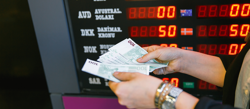 Airport Currency Exchange